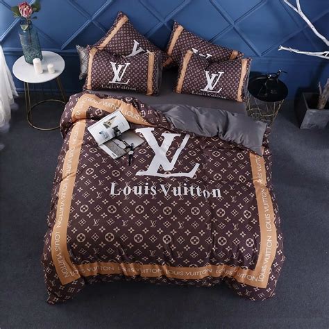 Louis Vuitton bedding set